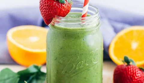 How to Make a Superfood Smoothie